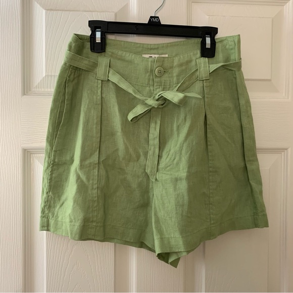 Madewell Pants - Madewell green linen shorts sz 00